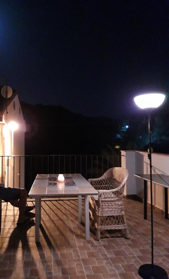 Apartamento Casa Con Vistas Al Campo Y Cocina Con Terraza Villanueva de San Juan Luaran gambar